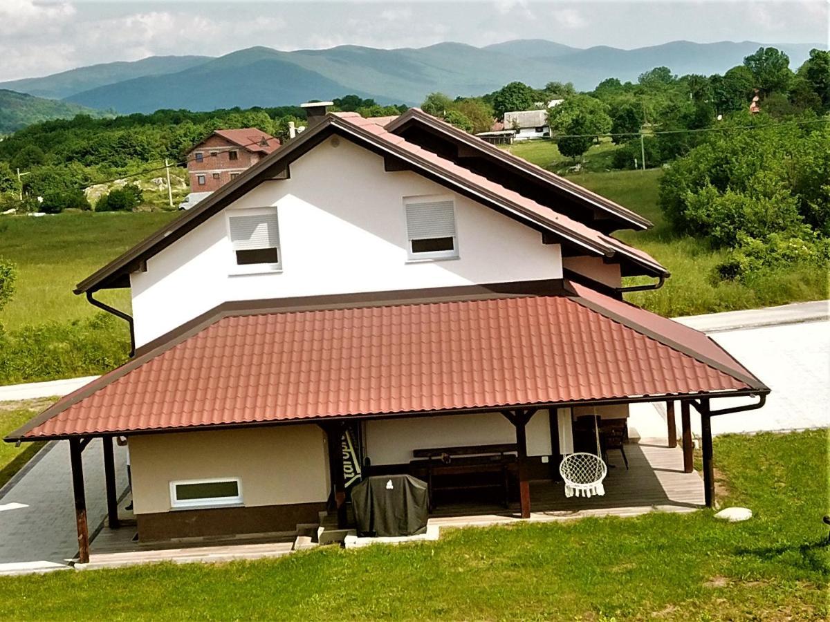 Guest House Tonka Otočac Extérieur photo